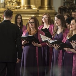 2017-04-24_Koncert_Kosciol_Sw_Krzyza_-30_1440